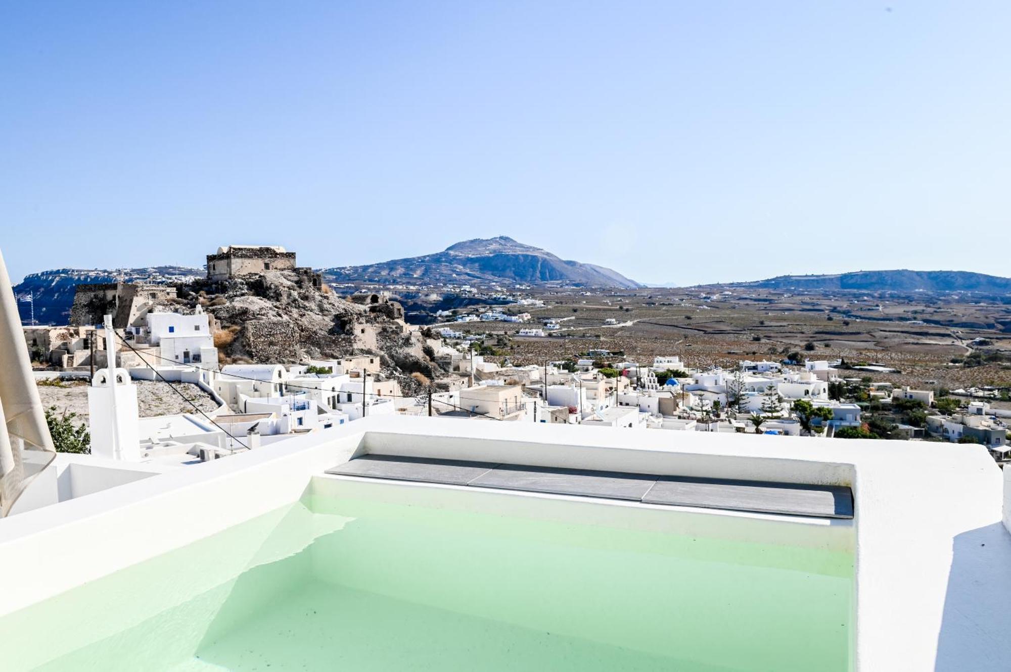 White Curves Santorini Bed & Breakfast Akrotírion Exterior foto